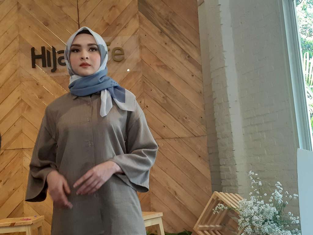 Hijablyfe/Tri Yuniwati Lestari-Dream.co.id Hijablyfe/Tri Yuniwati Lestari-Dream.co.id