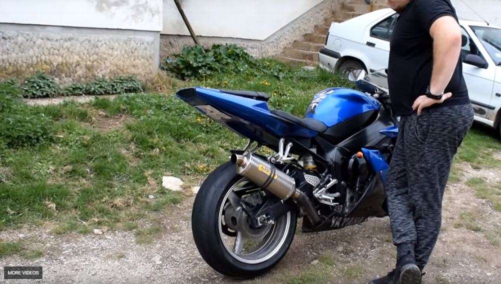 Motor digeber.