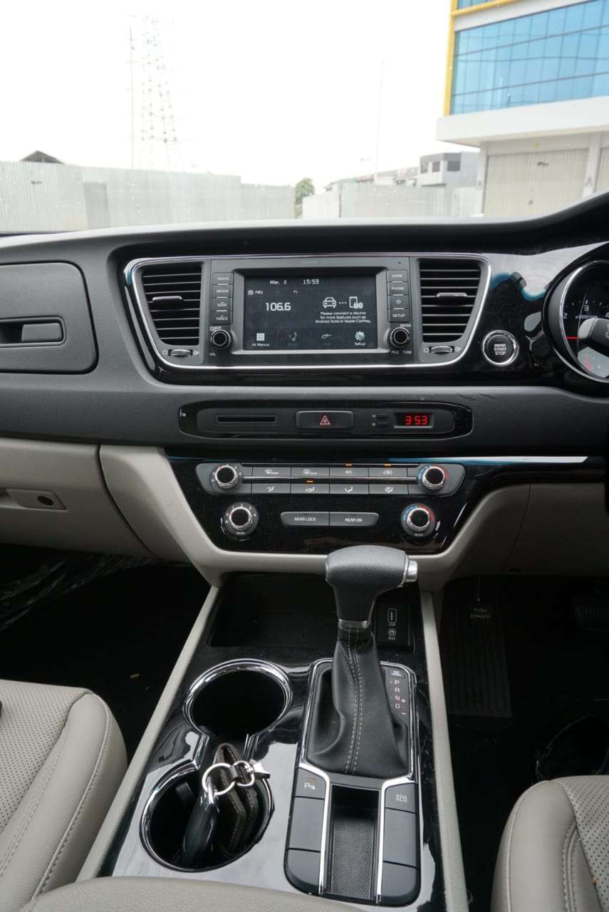KIA Grand Sedona Diesel