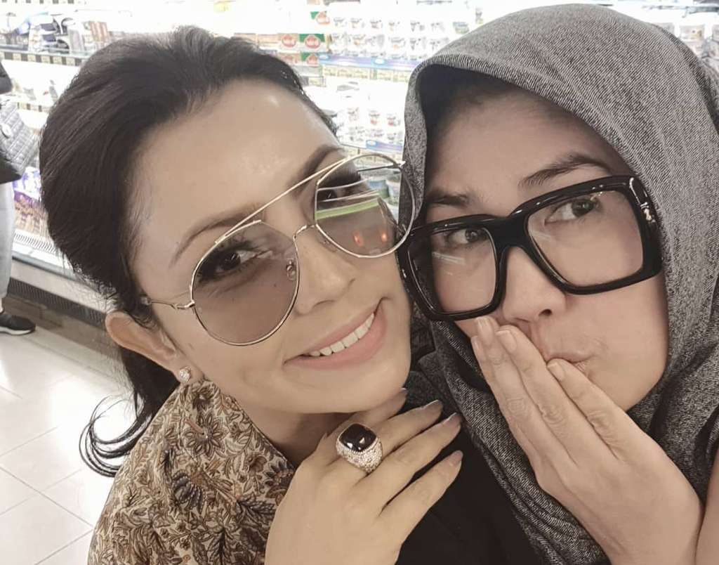 Nicky astria