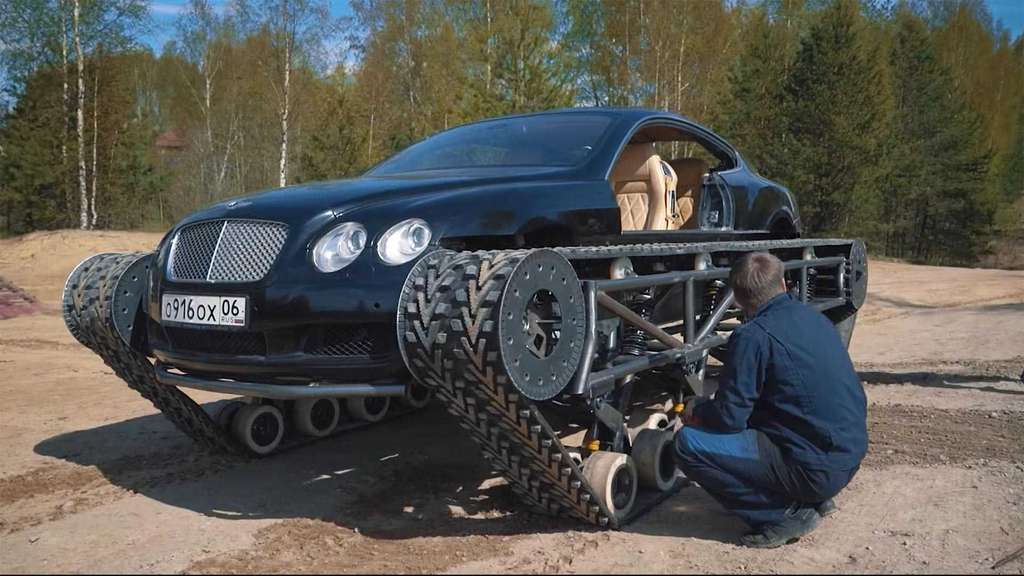 Bentley Continental GT disulap menjadi tank.