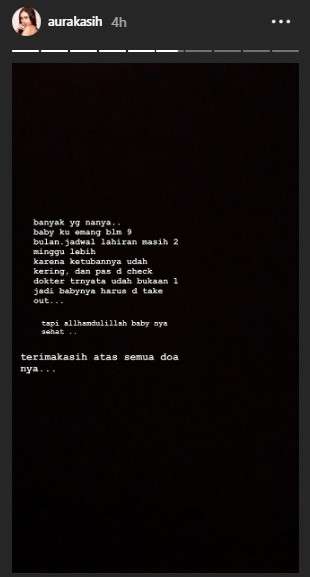 Aura Kasih melahirkan