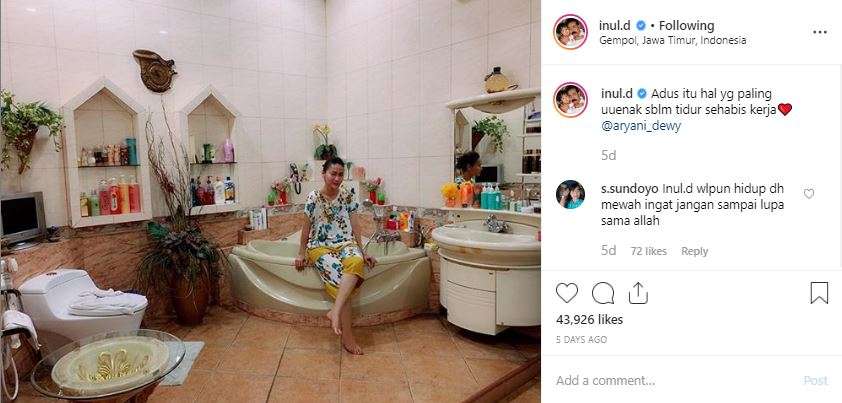 kamar mandi inul