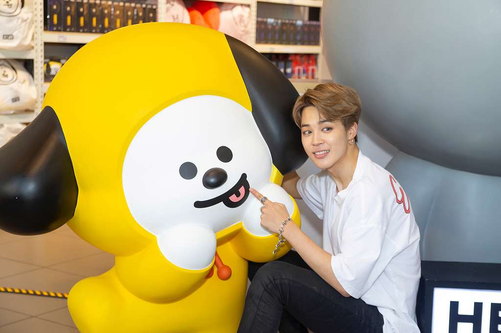 BT21