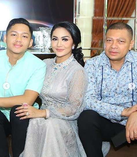 azriel hermansyah azriel hermansyah
