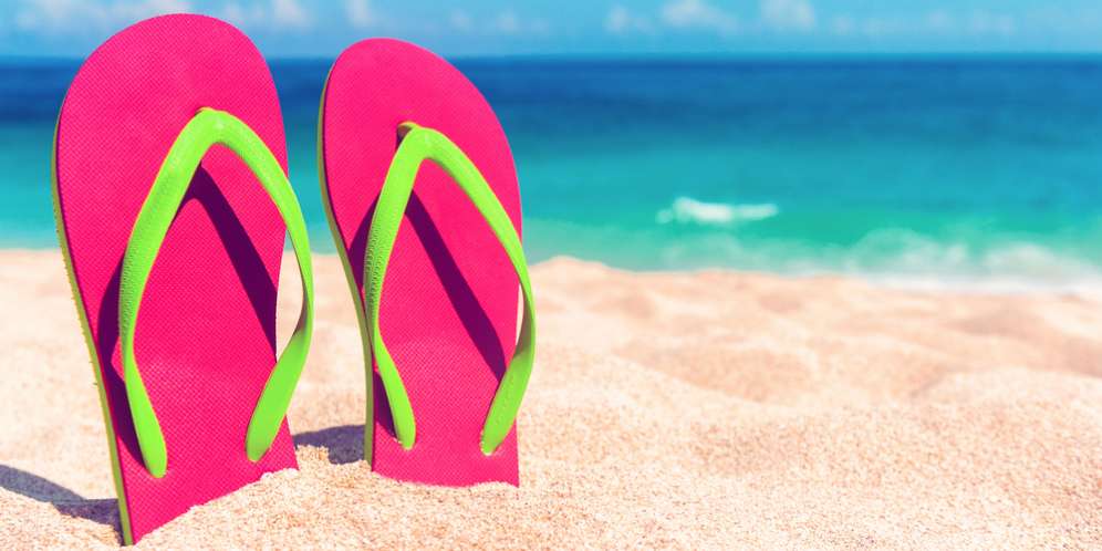 Sandal Flip Flop Warna-warni