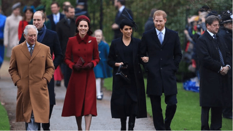 10 Outfit Meghan Markle Berharga Fantastis