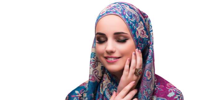 Perempuan berhijab