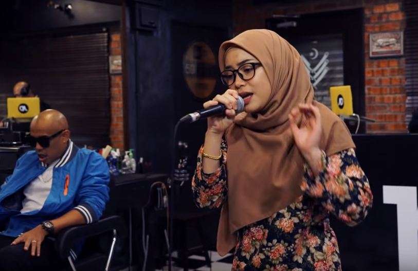 Rapper hijab
