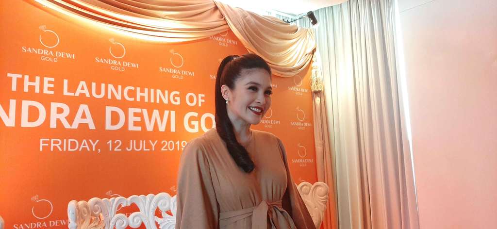 Sandra Dewi