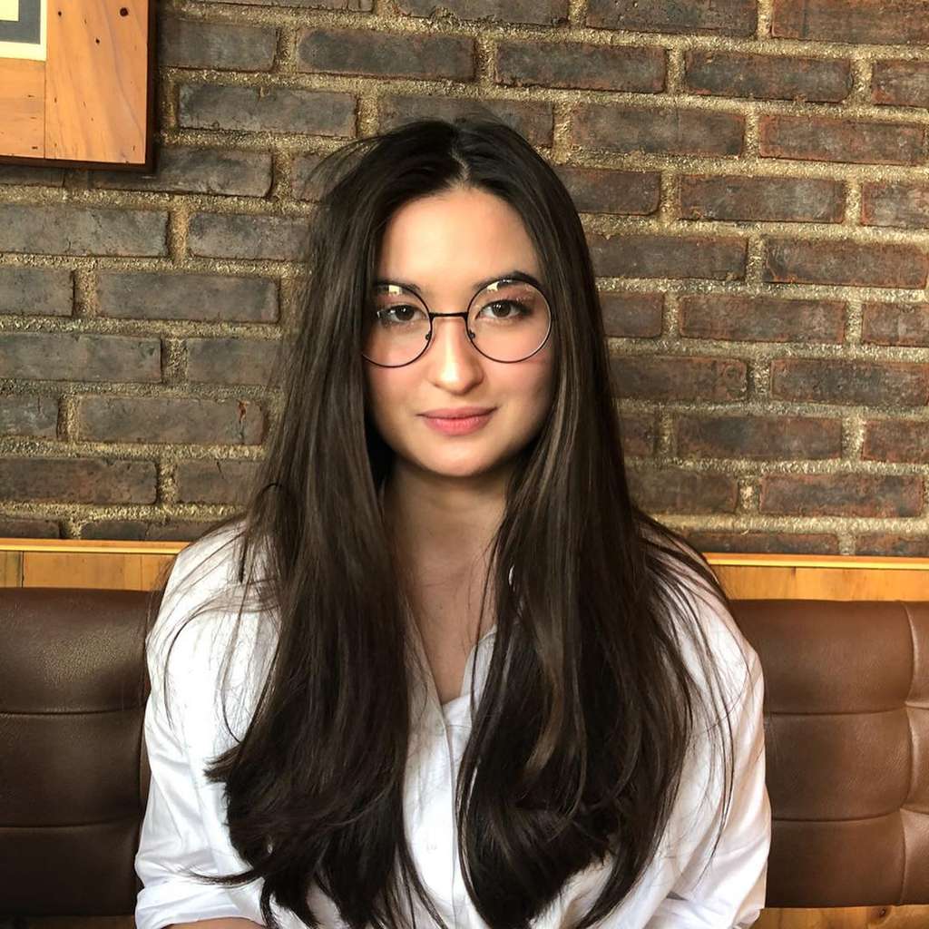 Stephanie Poetri