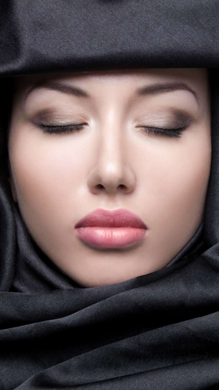 Ilustrasi Hijab Cantik