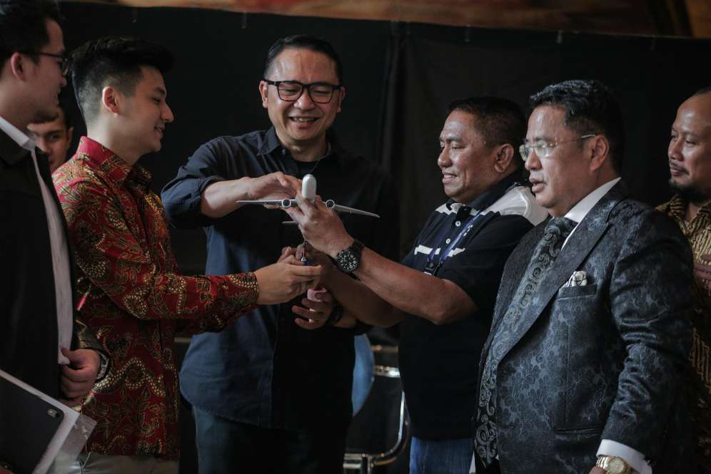Damai Garuda Indonesia dengan Rius