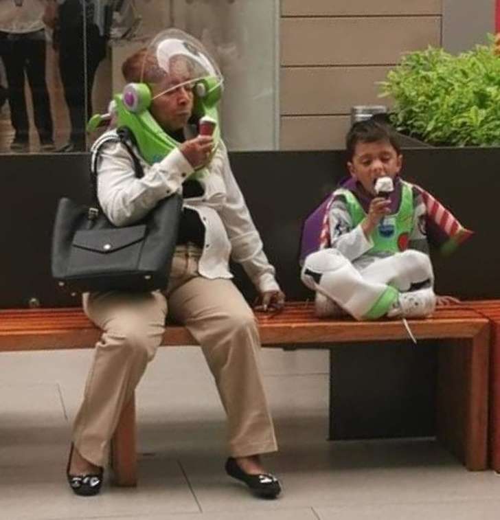 Kakek Nenek Kakek Nenek
