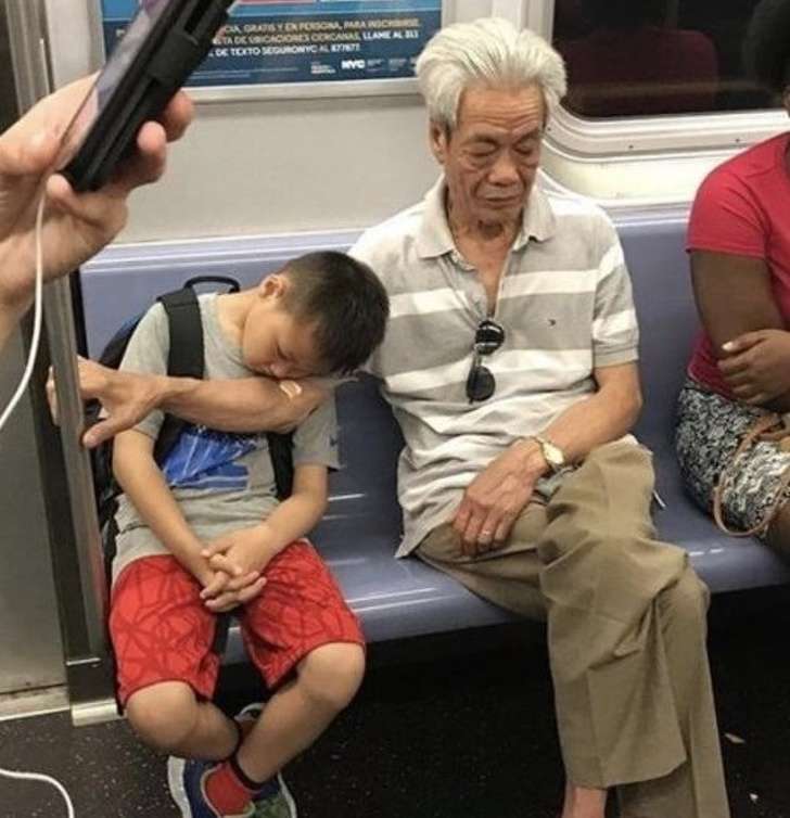 Kakek Nenek Kakek Nenek
