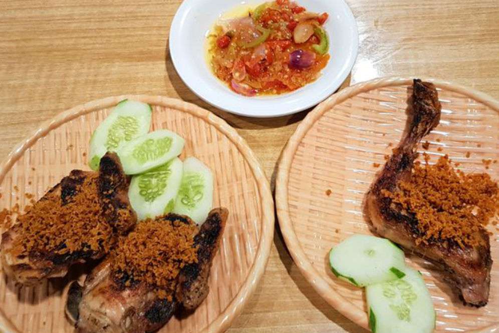 Ayam Samarat