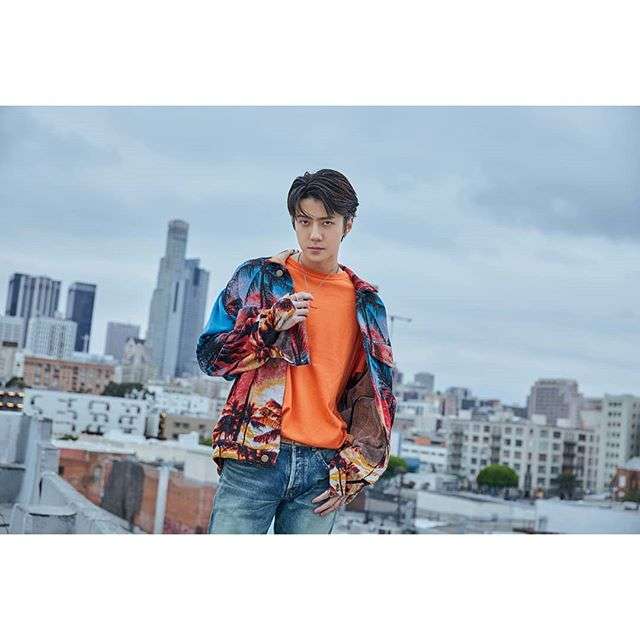 Pesona Gaya Fashion EXO-SC pada Debut Pertamanya
