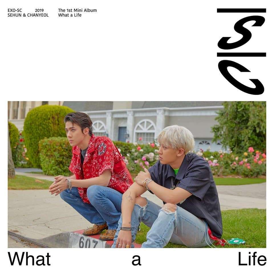 Pesona Gaya Fashion EXO-SC pada Debut Pertamanya