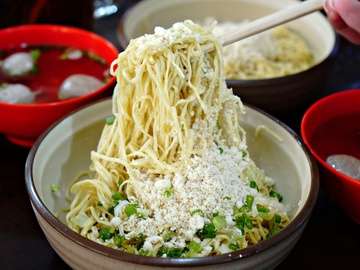 Bakmi apin