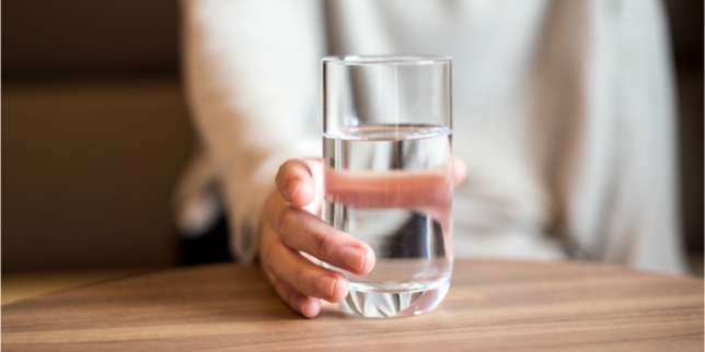 5 Manfaat Minum Air Putih, Jangan Diremehkan!