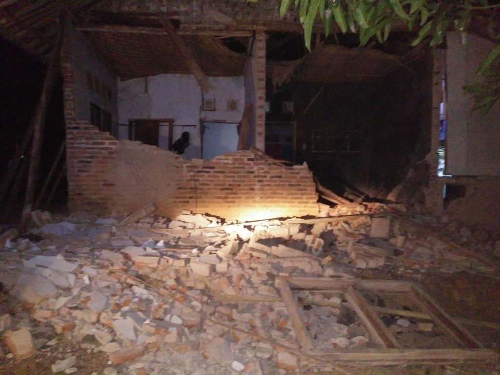 Kerusakan gempa di Cibitung, Banten