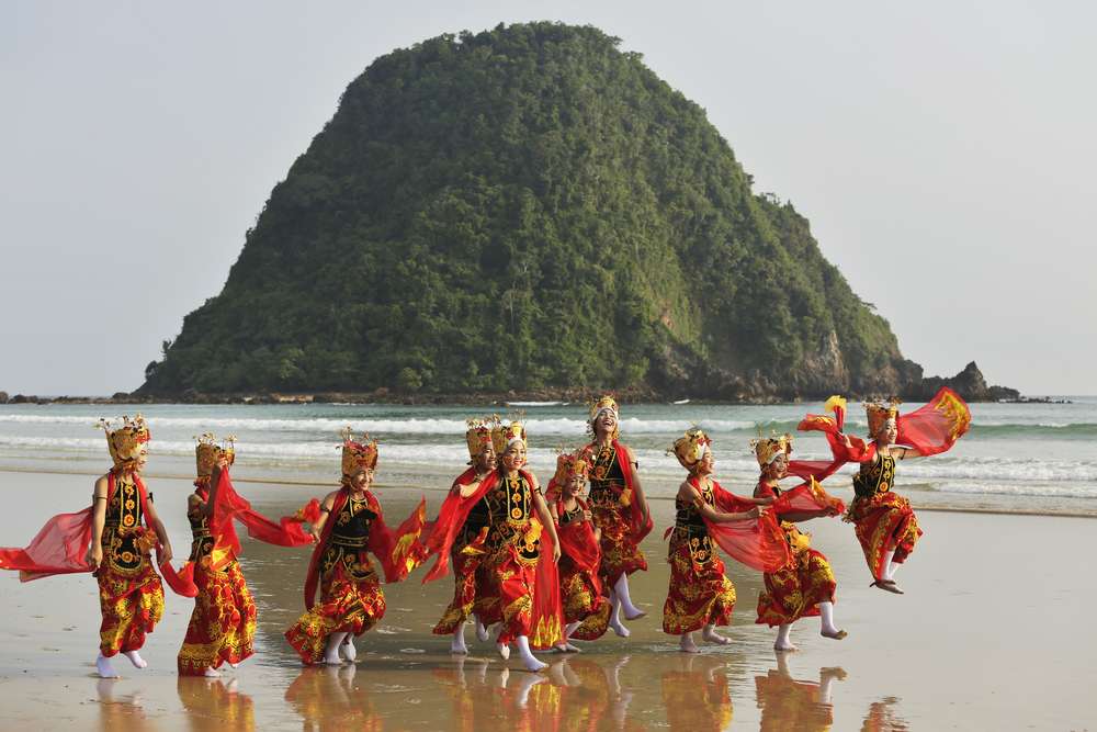 Traveling ke Banyuwangi? 5 Tempat Ini Wajib Banget Kamu Kunjungi