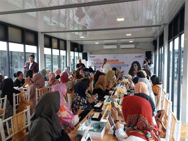 Keseruan Fashion & Beauty Bazaar di Halal Park, Senayan
