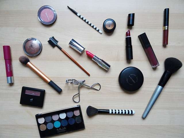 Tips Kecantikan untuk Lansia