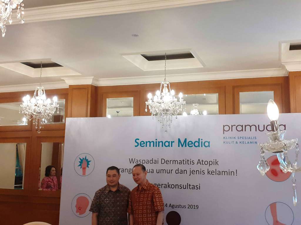 Seminar Media 'Waspadai Dermatis Atopik'