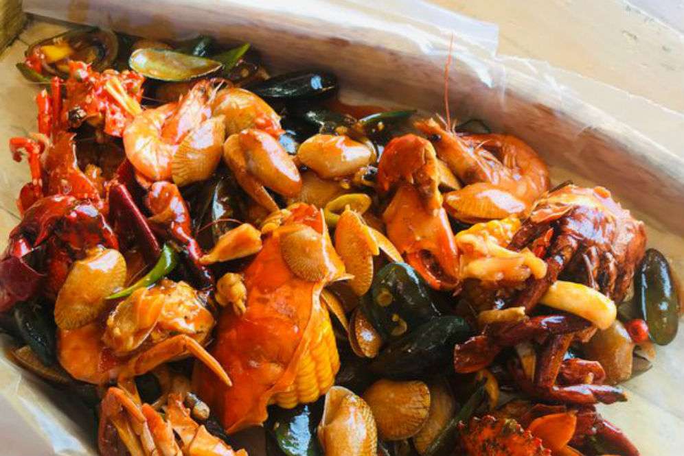 Djajan Seafood