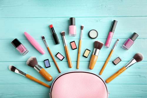 Make Up
