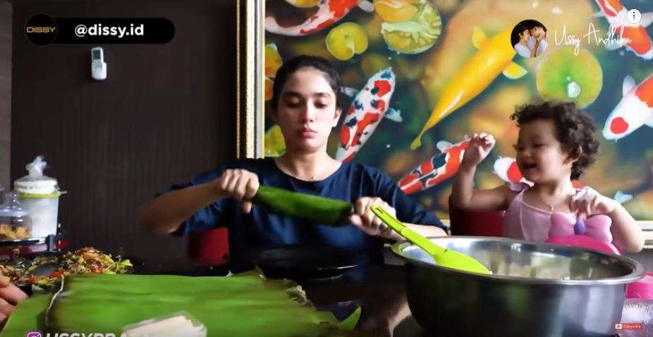 ussy masak nasi bakar