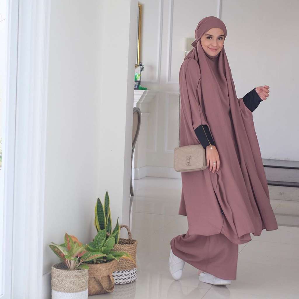 shireen sungkar