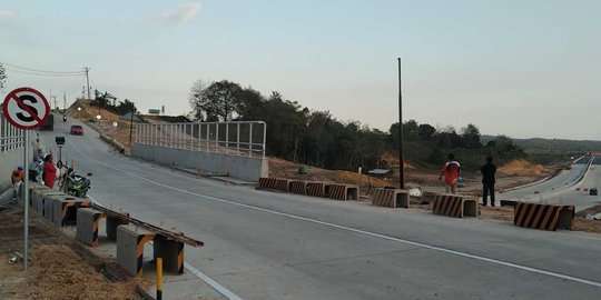 Samboja dekat tol Balikpapan-Samarinda.