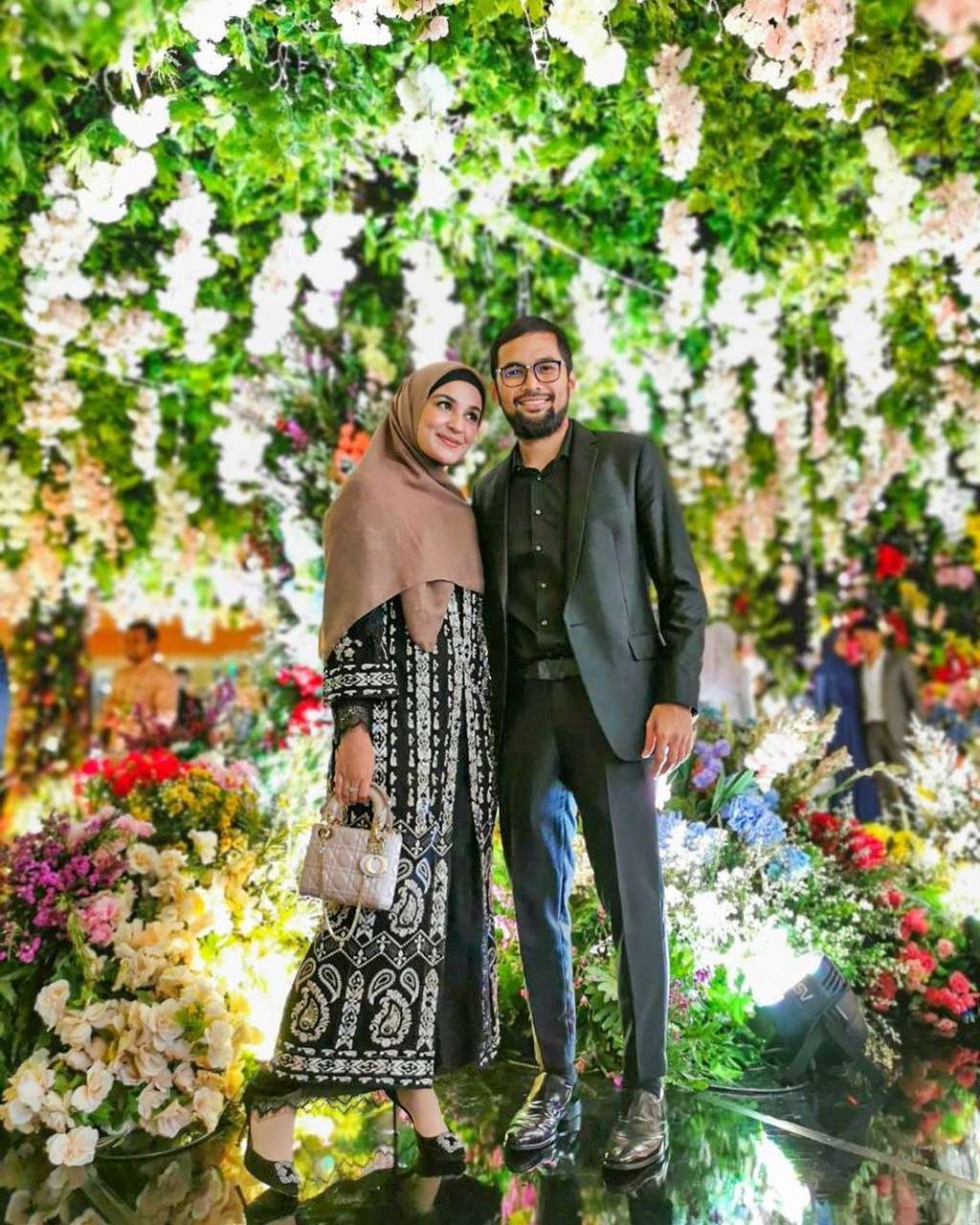 shireen sungkar