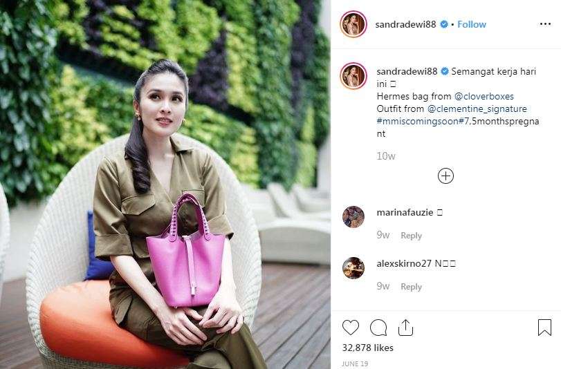 Sandra Dewi juga membuka jasa endorse, lho.