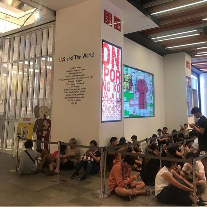 Uniqlo