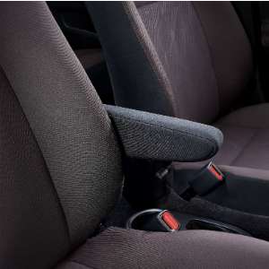 Tampilan interior Toyota Sienta facelift. (2)