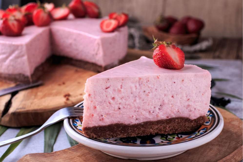 4 Cara Membuat Brownies Coklat, Keju, Strawberry dan Kopi