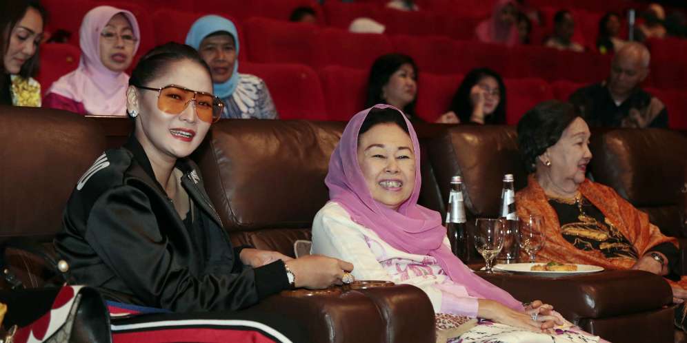 Penampilan Inul Daratista
