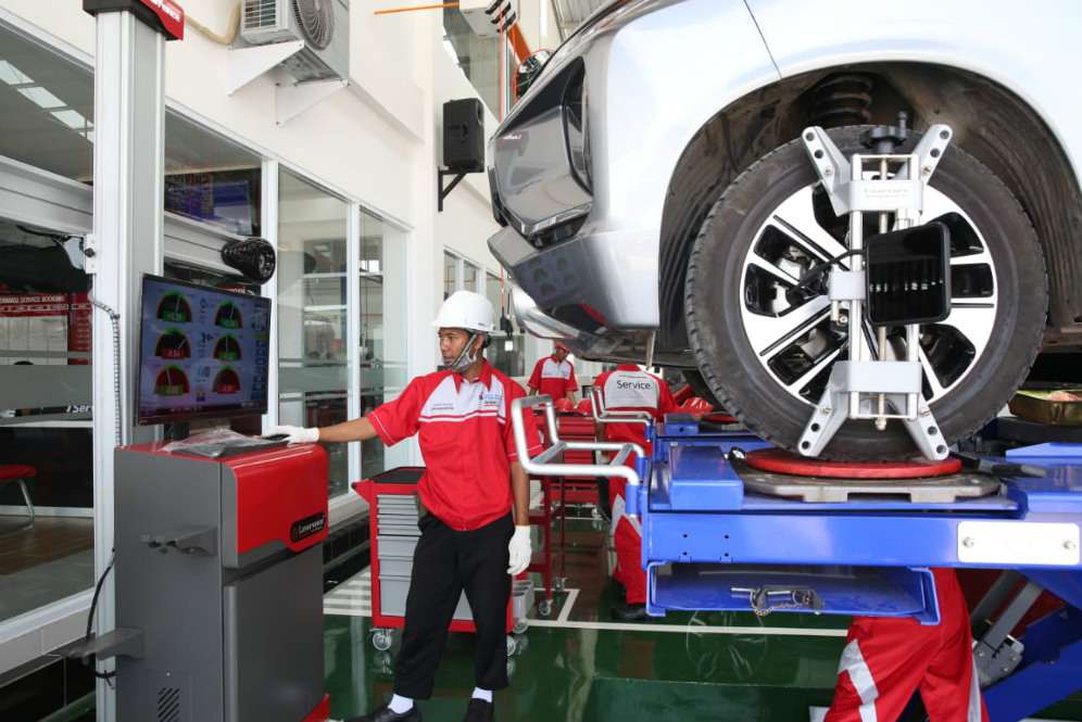 Mitsubishi Palembang