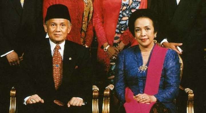 Habibie dan Ainun