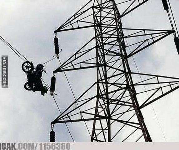 Kok bisa ada di kabel menara SUTET, ya?