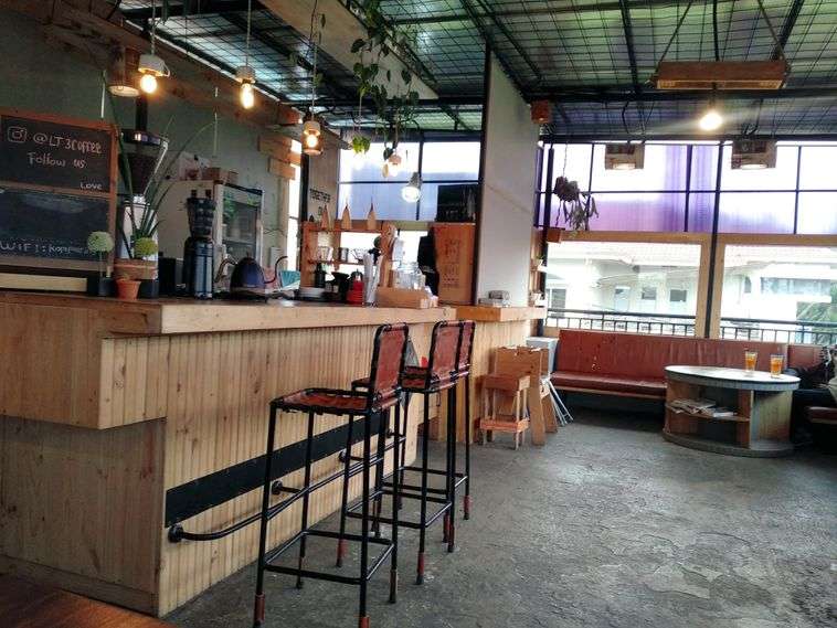 Lantai 3 Coffee