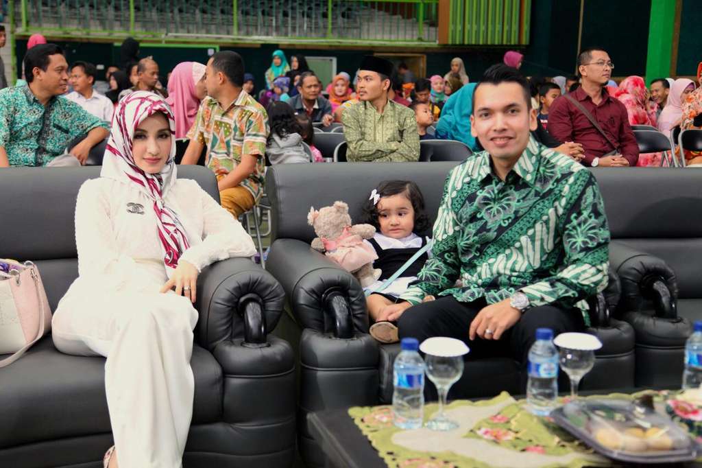 Dr H Muhammad Kadafi Dr H Muhammad Kadafi