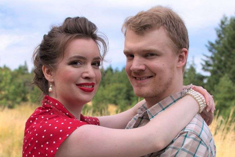 Katrina dan sang suami, Lars. Katrina dan sang suami, Lars.