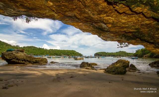 Pantai di Pacitan