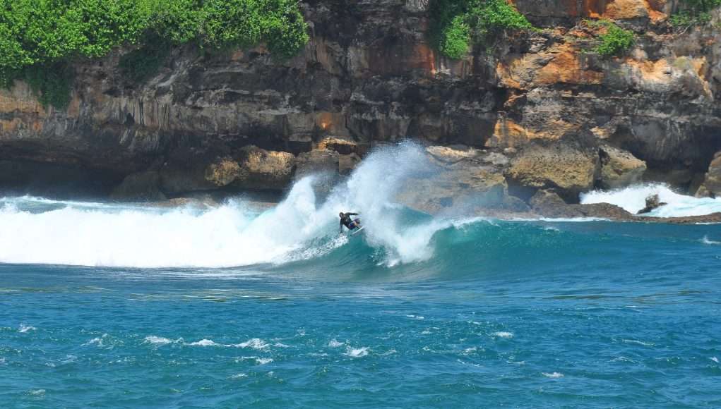 Pantai di Pacitan
