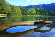 Telaga Wisata di Dieng