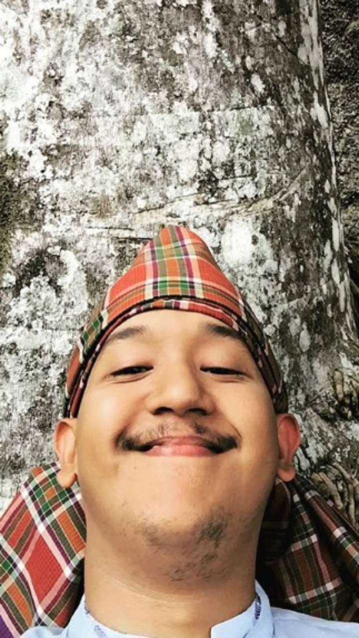 Penampilan Rifat Umar